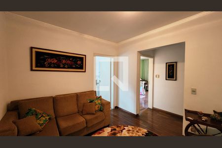 Saleta de casa à venda com 3 quartos, 420m² em Jardim das Samambaias, Jundiaí