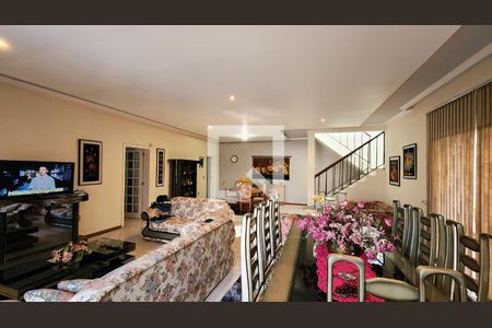 Sala de casa à venda com 3 quartos, 420m² em Jardim das Samambaias, Jundiaí