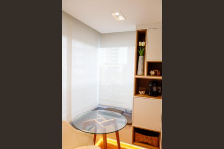 Sacada de apartamento à venda com 2 quartos, 67m² em Centro, Osasco