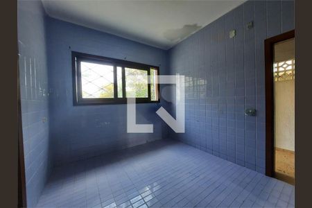 Casa à venda com 3 quartos, 371m² em Jardim Santa Helena, São Paulo