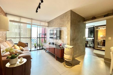 Sala de apartamento à venda com 3 quartos, 75m² em Vila Campestre, São Paulo