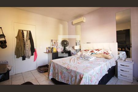 Quarto de casa à venda com 3 quartos, 158m² em Jardim Vila Formosa, São Paulo