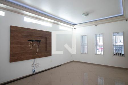 Sala de casa à venda com 3 quartos, 298m² em Parque Santo Antonio, Guarulhos