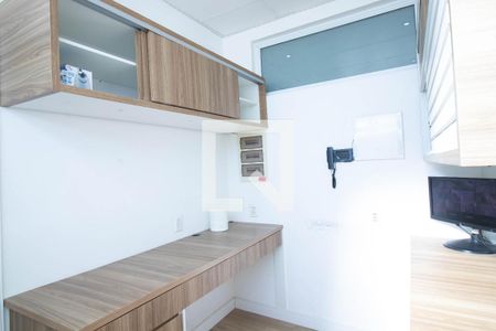 Escritório de casa à venda com 3 quartos, 298m² em Parque Santo Antonio, Guarulhos