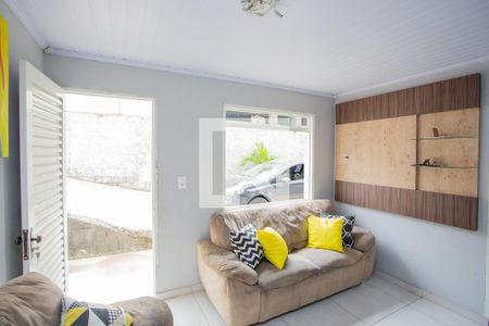 Sala de casa à venda com 2 quartos, 250m² em Tropical, Contagem