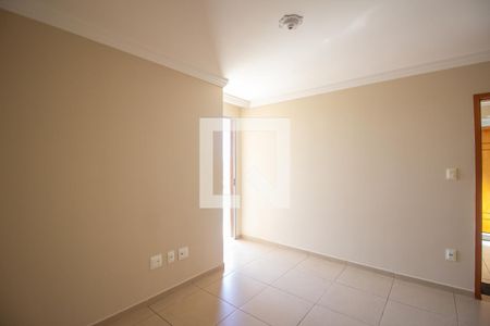 Sala de apartamento à venda com 2 quartos, 109m² em Chácaras Califórnia, Contagem
