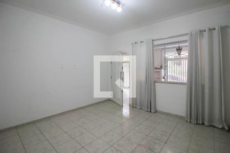 Sala de casa para alugar com 3 quartos, 200m² em Vila Zamataro, Guarulhos