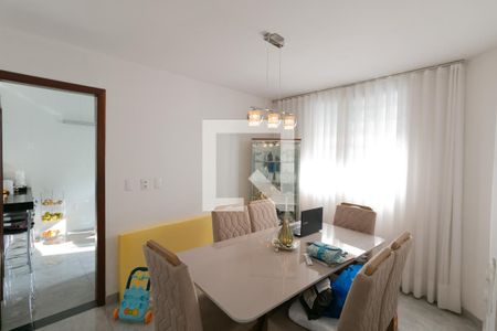 Sala de Jantar de casa à venda com 3 quartos, 180m² em Santa Amelia, Belo Horizonte