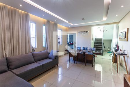 Sala 1 de casa à venda com 4 quartos, 320m² em Aparecida, Belo Horizonte