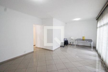 Sala de casa à venda com 3 quartos, 300m² em Jardim Franca, São Paulo