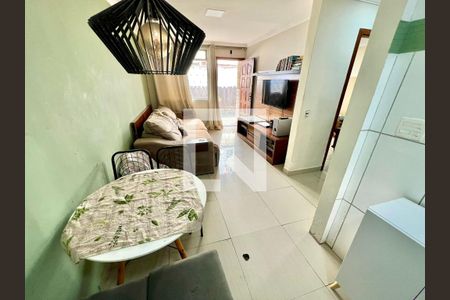 Sala de casa à venda com 2 quartos, 83m² em Guarani, Belo Horizonte