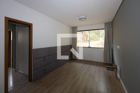 Suíte 1 de casa à venda com 3 quartos, 500m² em São Sebastiao das Águas Claras, Nova Lima