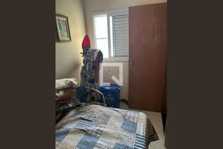 Casa à venda com 3 quartos, 136m² em Vila Domitila, São Paulo