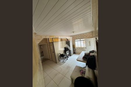 Casa à venda com 4 quartos, 400m² em Santa Terezinha, Santo André