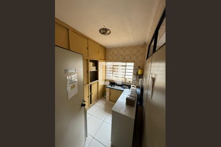 Casa à venda com 4 quartos, 400m² em Santa Terezinha, Santo André