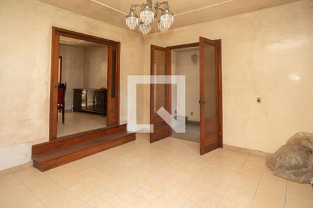 Sala de casa para alugar com 5 quartos, 700m² em Jardim Carvalho, Porto Alegre