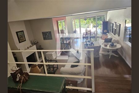 Casa à venda com 3 quartos, 328m² em Jardim Vitoria Regia, São Paulo