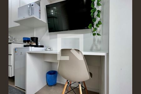 Sala/Quarto de apartamento à venda com 1 quarto, 20m² em Jardim Aeroporto, São Paulo