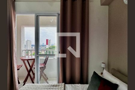 Sala/Quarto de apartamento à venda com 1 quarto, 20m² em Jardim Aeroporto, São Paulo