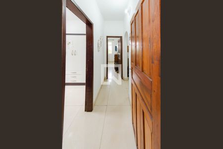 Corredor de casa à venda com 3 quartos, 360m² em Palmeiras, Belo Horizonte