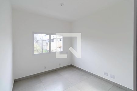 Quarto de apartamento à venda com 2 quartos, 100m² em Parque Xangri-lá, Contagem