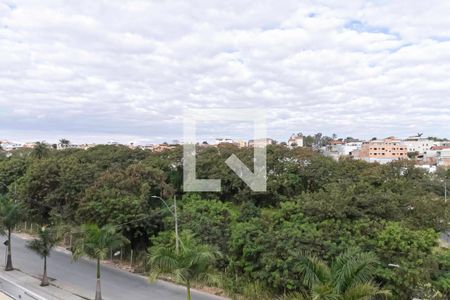 Varanda da sala - Vista de apartamento à venda com 2 quartos, 100m² em Parque Xangri-lá, Contagem