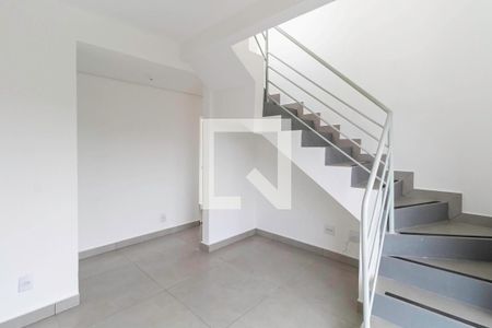 Sala de apartamento à venda com 2 quartos, 100m² em Parque Xangri-lá, Contagem