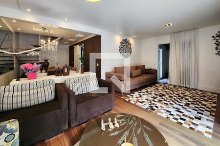 Sala de casa de condomínio à venda com 4 quartos, 229m² em Jardim Valdibia, São Bernardo do Campo