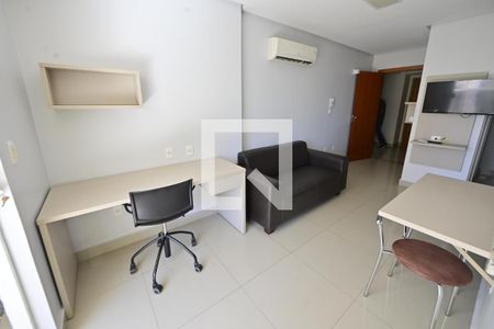 Sala de kitnet/studio para alugar com 1 quarto, 60m² em Setor Bueno, Goiânia