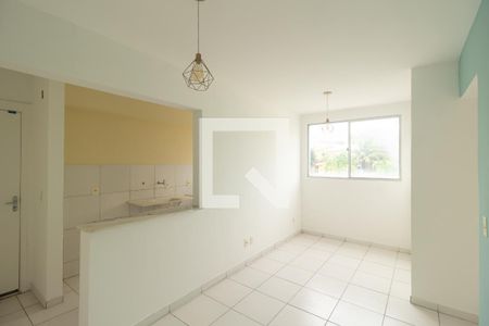 Sala de apartamento para alugar com 2 quartos, 45m² em Campo Grande, Rio de Janeiro