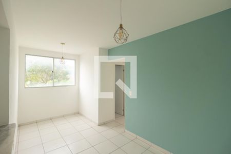 Sala de apartamento para alugar com 2 quartos, 45m² em Campo Grande, Rio de Janeiro