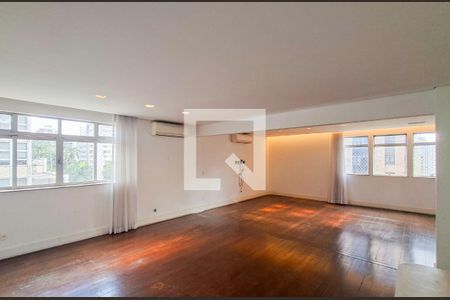 Sala de apartamento para alugar com 5 quartos, 395m² em Santa Efigênia, Belo Horizonte