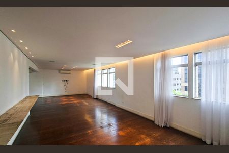 Sala de apartamento para alugar com 5 quartos, 395m² em Santa Efigênia, Belo Horizonte