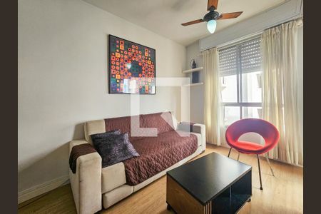 Sala de apartamento para alugar com 2 quartos, 70m² em Vila Luis Antonio, Guarujá