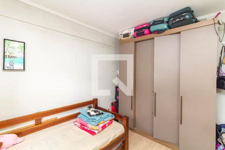 Quarto 1 de apartamento à venda com 2 quartos, 42m² em Itaquera, São Paulo