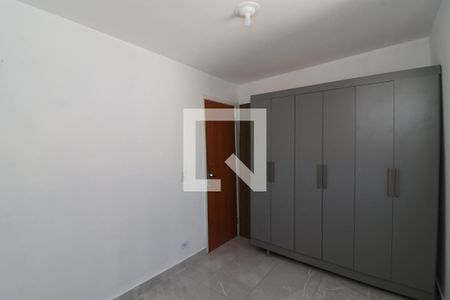 Quarto 1 de apartamento à venda com 2 quartos, 41m² em Jardim Sao Luis (zona Norte), Guarulhos