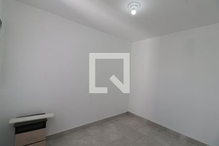 Quarto 2 de apartamento à venda com 2 quartos, 41m² em Jardim Sao Luis (zona Norte), Guarulhos