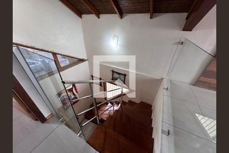 Escada de casa à venda com 3 quartos, 150m² em Santos Dumont, São Leopoldo