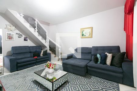 Sala de casa à venda com 2 quartos, 180m² em Conjunto Habitacional A. E. Carvalho, São Paulo