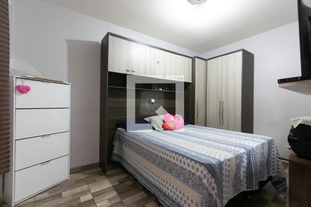 Quarto de casa à venda com 2 quartos, 180m² em Conjunto Habitacional A. E. Carvalho, São Paulo