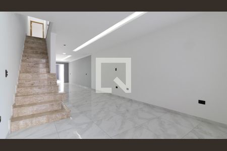 Sala de casa à venda com 3 quartos, 145m² em Vila Rio Branco, São Paulo