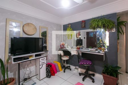Sala de apartamento à venda com 2 quartos, 47m² em Itaquera, São Paulo