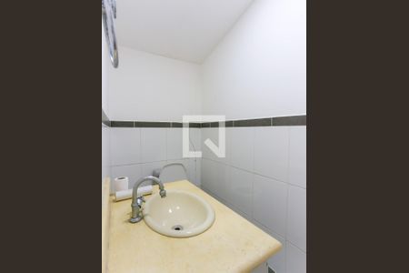 Lavabo de casa para alugar com 5 quartos, 362m² em Rio Pequeno, São Paulo