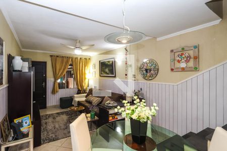 Sala de casa à venda com 2 quartos, 104m² em Vila Vera, São Paulo