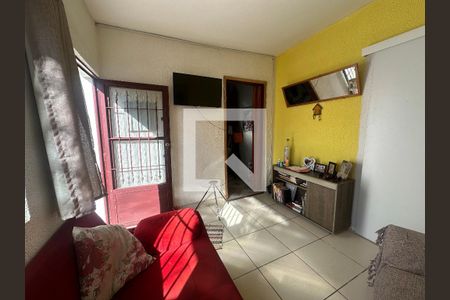 Sala de casa para alugar com 2 quartos, 176m² em Jardim Belval, Barueri