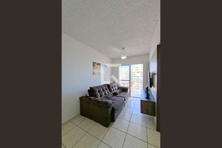 Sala de apartamento para alugar com 2 quartos, 68m² em Vila Assuncao, Praia Grande