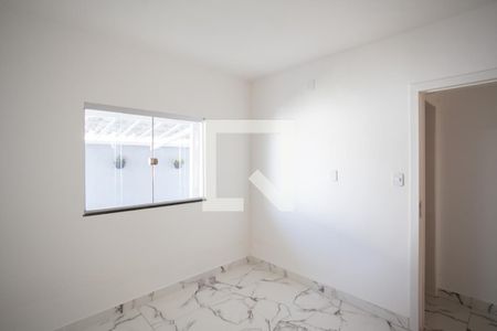 Quarto de casa à venda com 3 quartos, 359m² em Rio Branco, Belo Horizonte