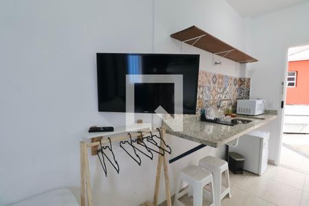 Sala de apartamento para alugar com 1 quarto, 20m² em Jardim Virginia, Guarujá