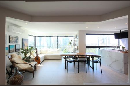 Sala de apartamento para alugar com 4 quartos, 242m² em Jardim Morumbi, São Paulo