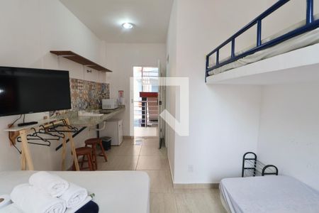 Quarto de apartamento para alugar com 1 quarto, 20m² em Jardim Virginia, Guarujá